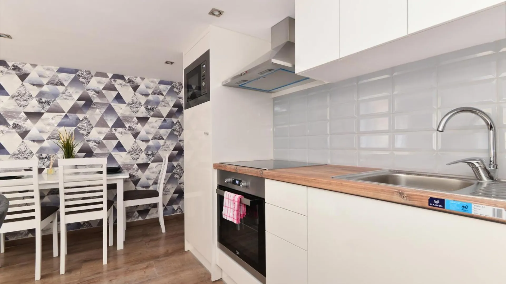 Nice Studio Apartment In The City Center Budapest